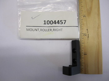 1004457: MOUNT,ROLLER,RIGHT